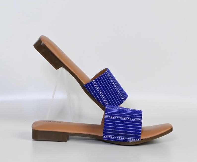 WOMEN FLAT SANDAL WITH TRADITIONAL HANDWOVEN FABRIC